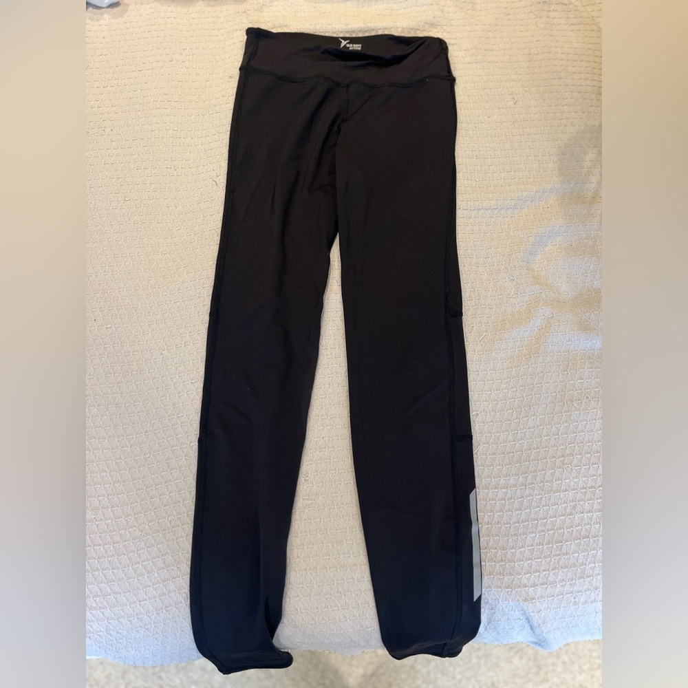 Woman’s Black Old Navy Leggings with Ankle Reflectors
